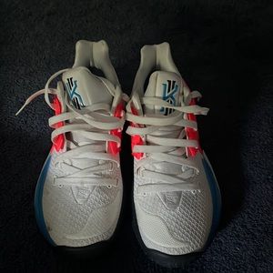 Nike Kyrie Irving